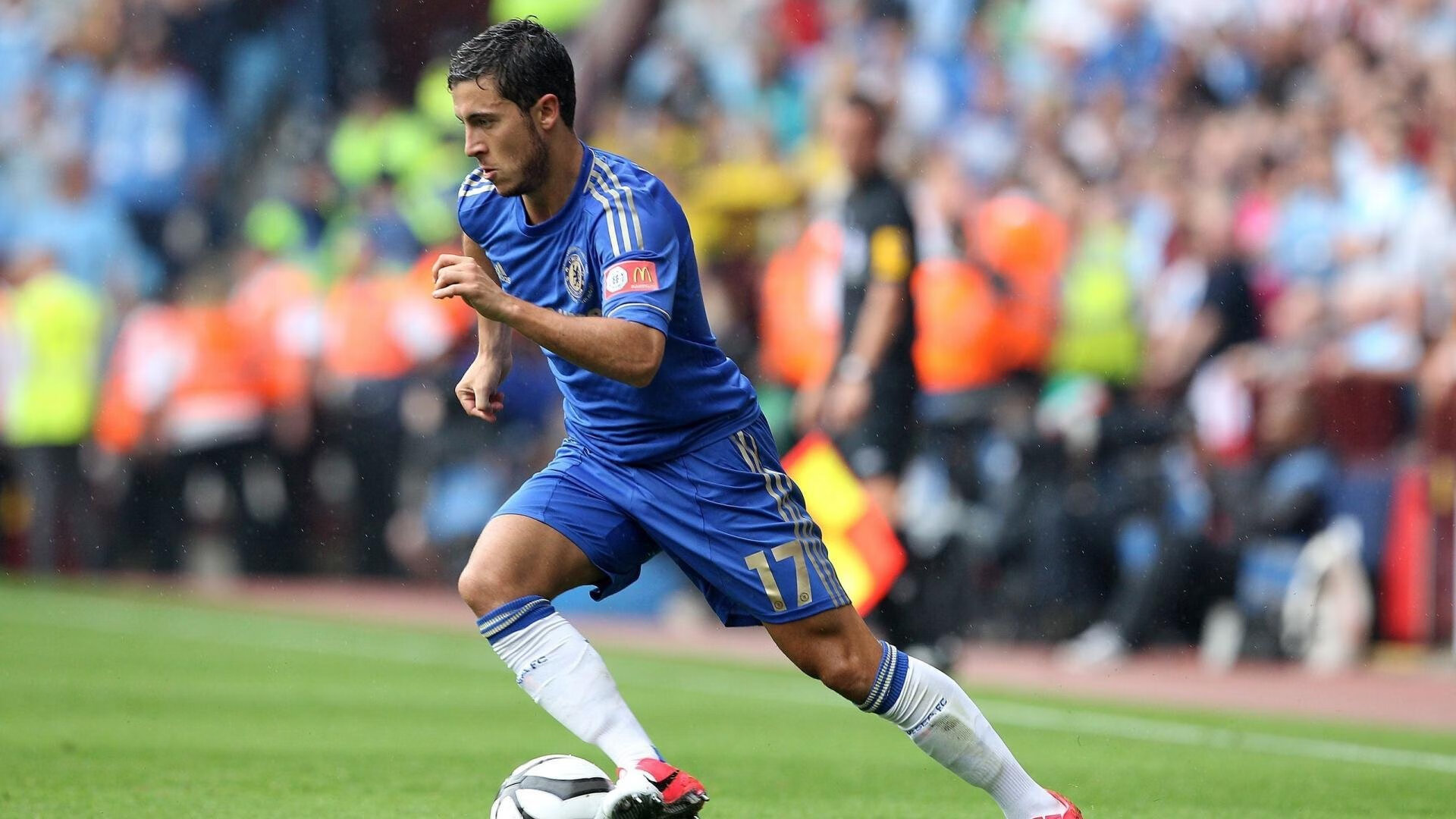 曼联2-1战胜曼城,捧起2024年足总杯,曼联2_1